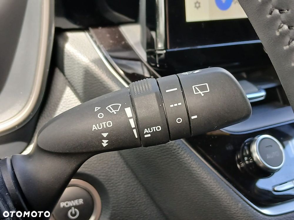 Toyota Corolla 1.8 Hybrid Style - 31
