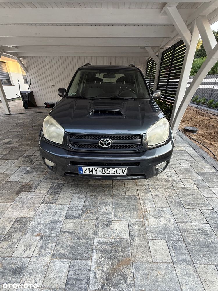 Toyota RAV4 2.0 D-4D 4x4 - 10