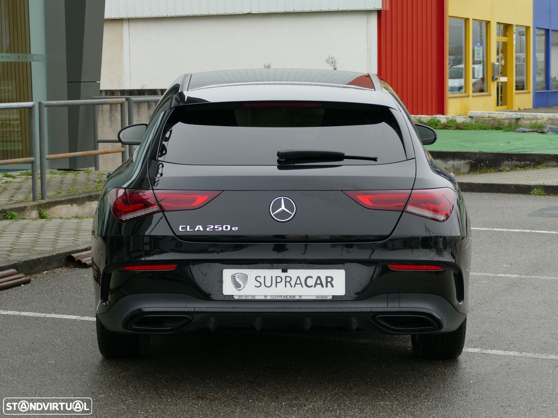 Mercedes-Benz CLA 250 e Shooting Brake AMG Line - 5