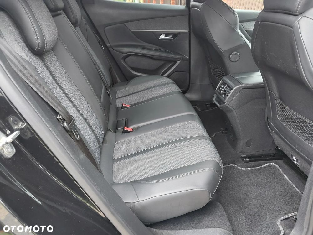 Peugeot 3008 PureTech 180 Stop & Start GPF EAT8 Allure - 20