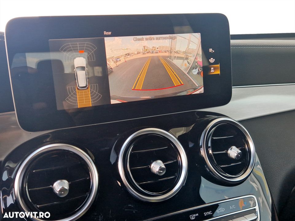 Mercedes-Benz GLC 200 4MATIC - 23