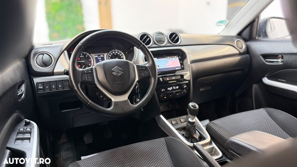 Suzuki Vitara - 7