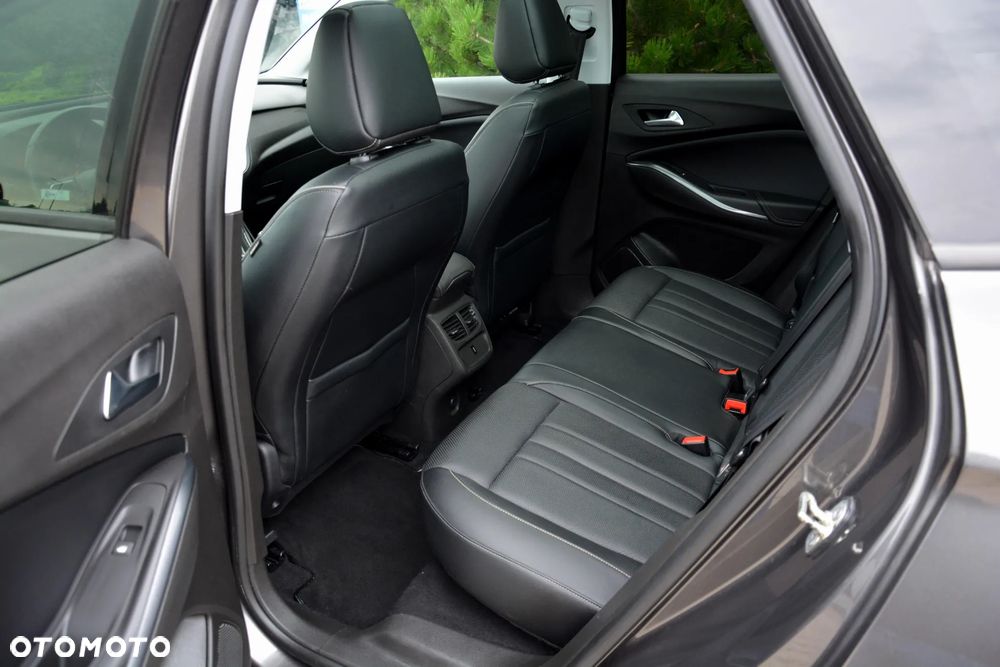 Opel Grandland X 1.6 CDTI Ultimate S&S - 32