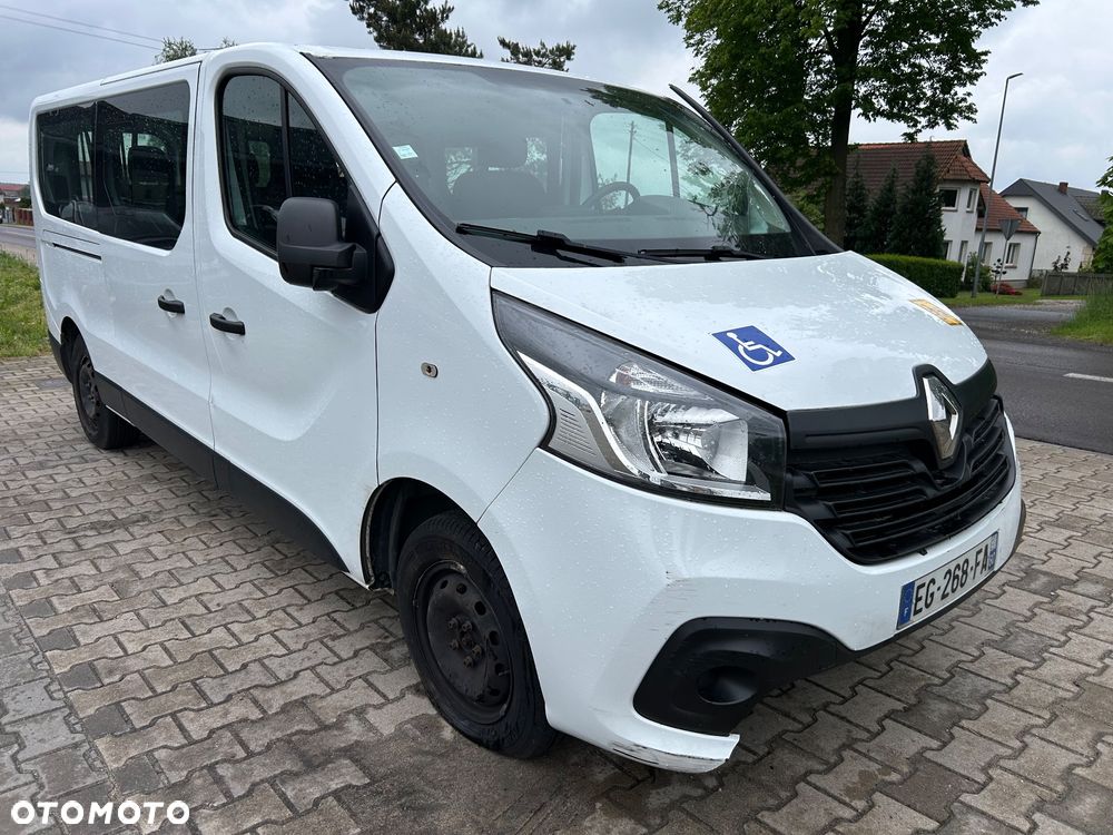 Renault Trafic - 1