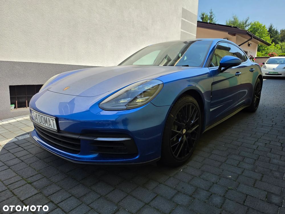 Porsche Panamera 4S - 17