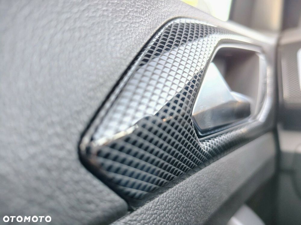 Volkswagen T-Cross - 26