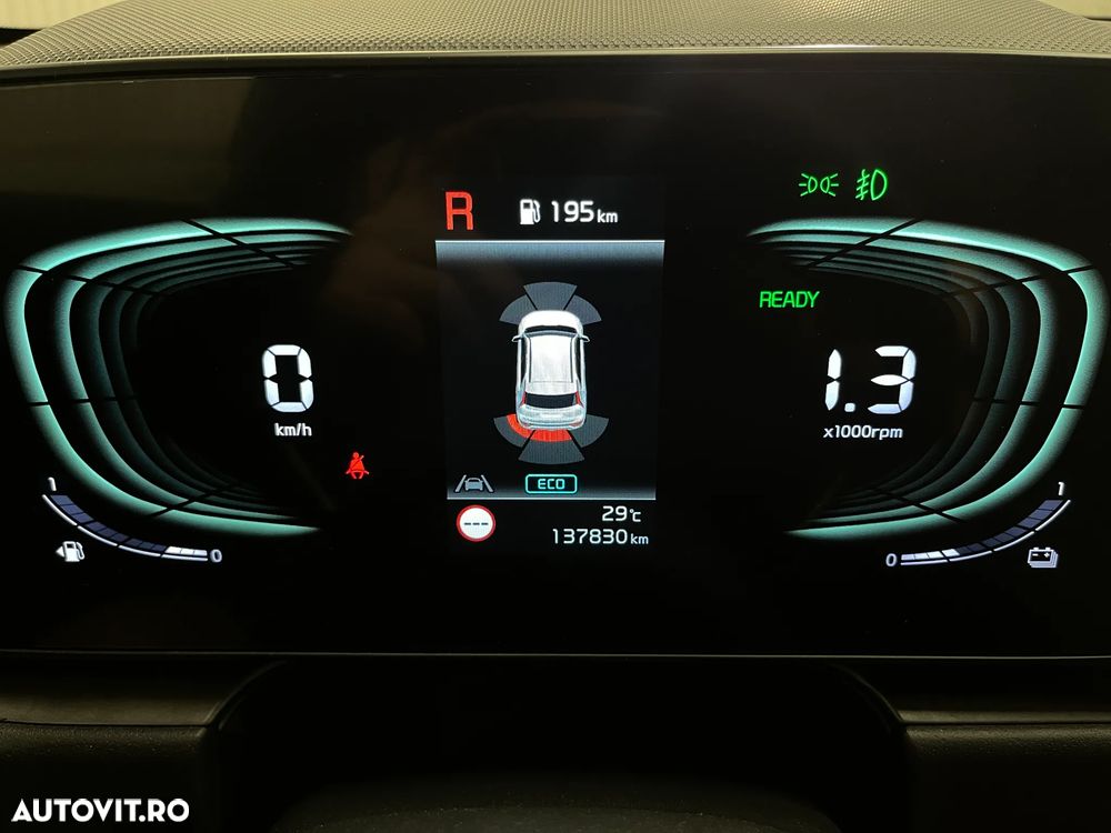 Kia Niro 1.6 GDI HEV 2WD OPF Aut. Vision - 28
