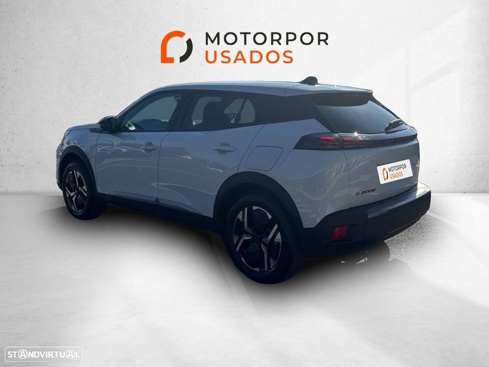Peugeot e-2008 54 kWh Allure - 7