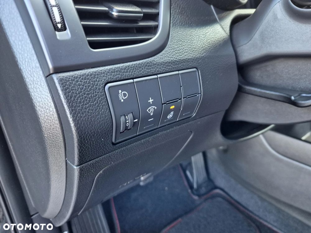 Hyundai i30 blue Kombi 1.6 GDi Passion - 26