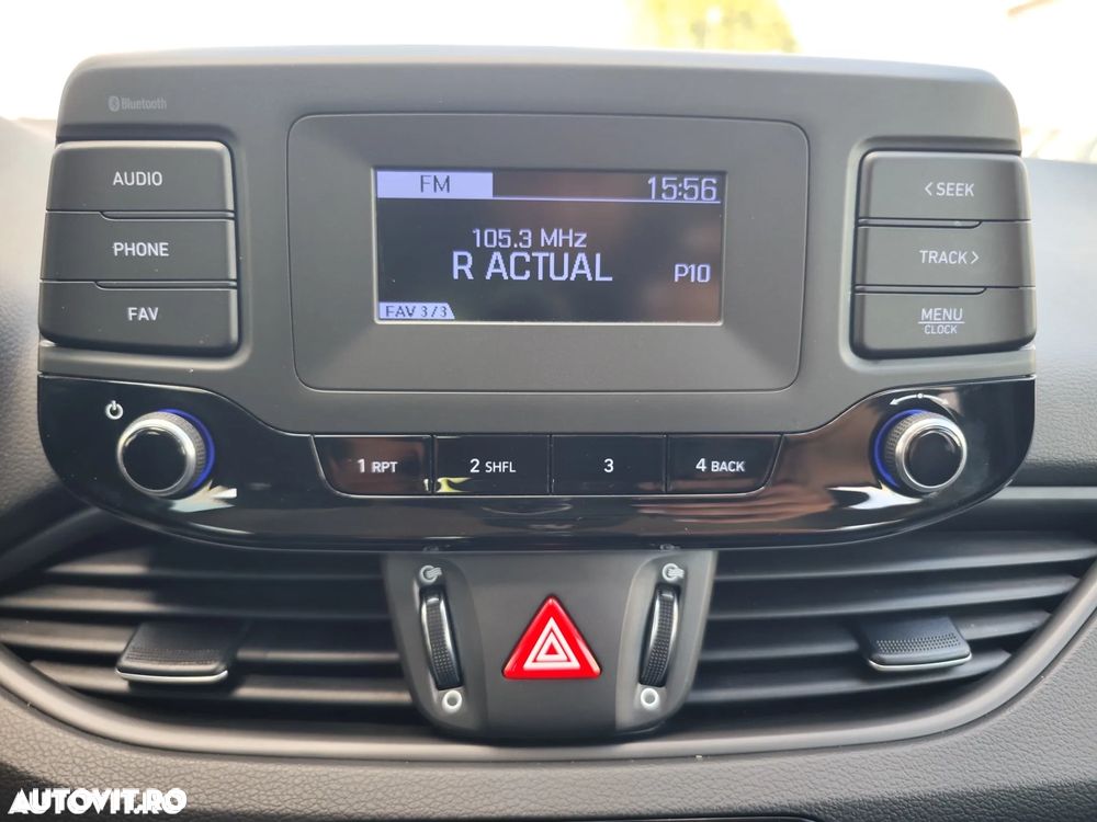 Hyundai i30 1.5 110CP 5DR M/T Comfort - 23