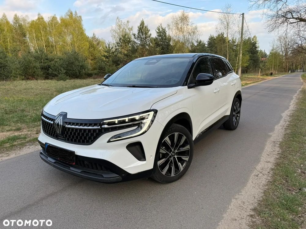 Renault Austral 1.3 TCe mHEV Iconic - 8