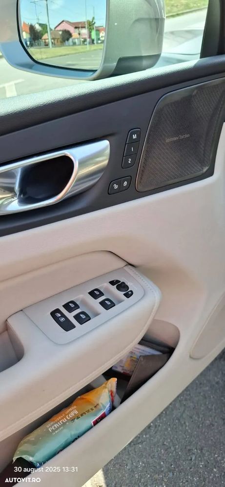 Volvo XC 60 B4 D Plus Bright - 9