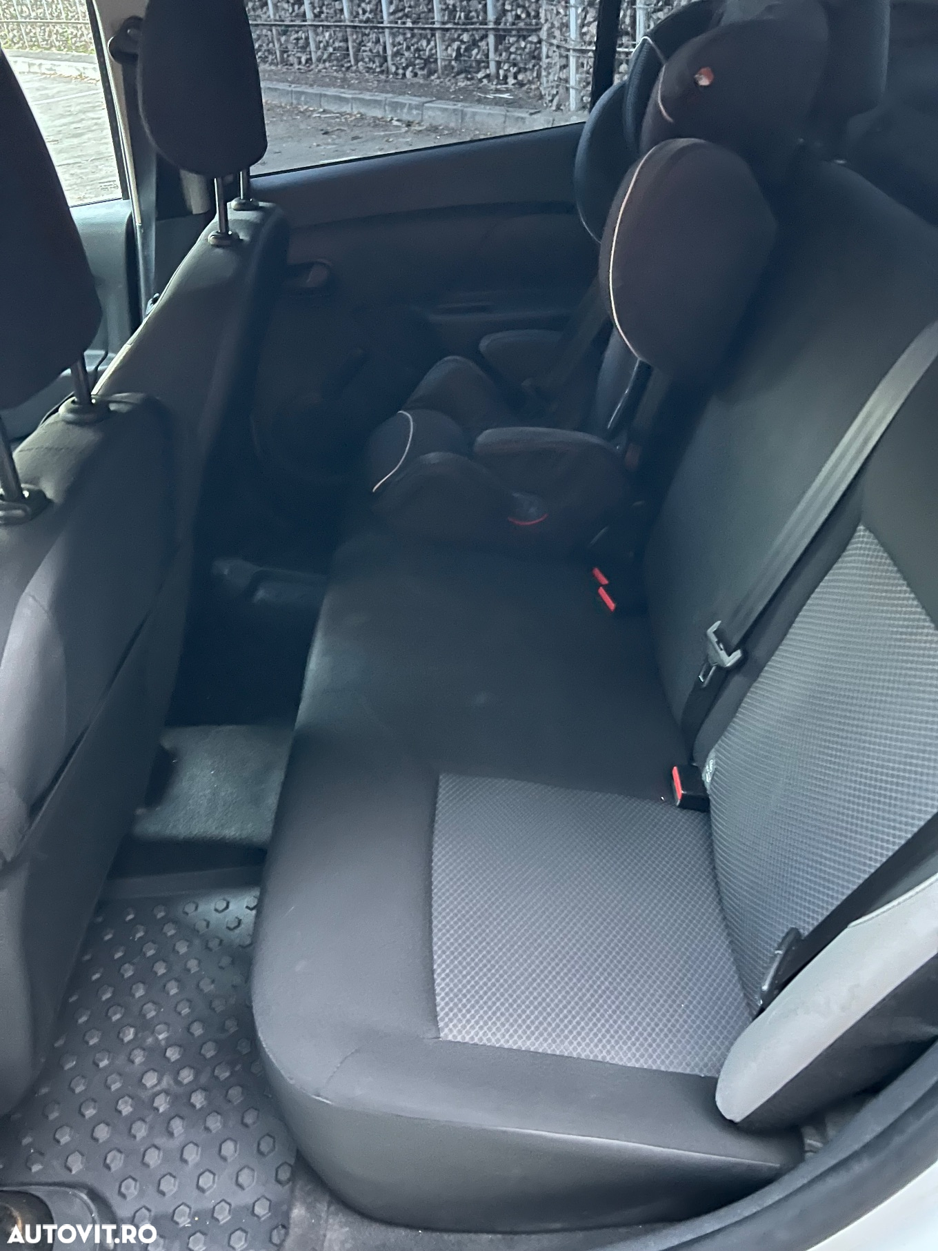 Dacia Logan - 14