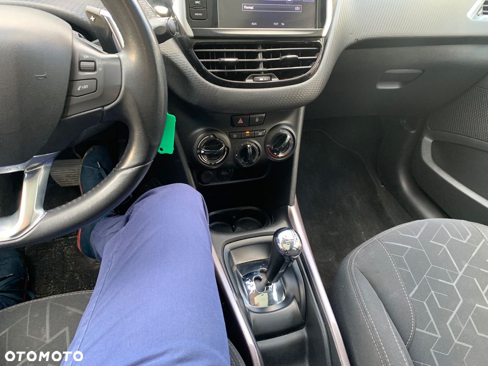 Peugeot 2008 PureTech 82 ETG5 STOP&START Active - 36