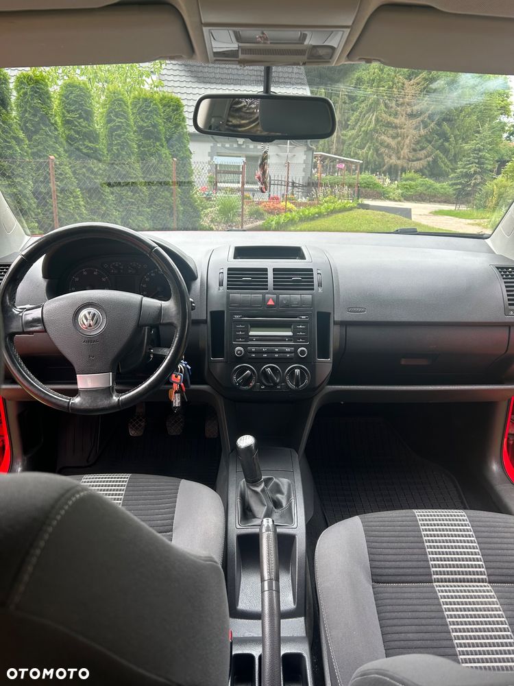 Volkswagen Polo - 10