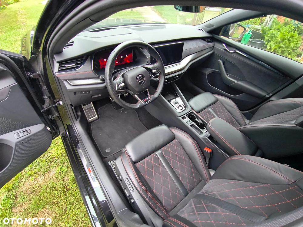 Skoda Octavia 2.0 TDI RS DSG - 5
