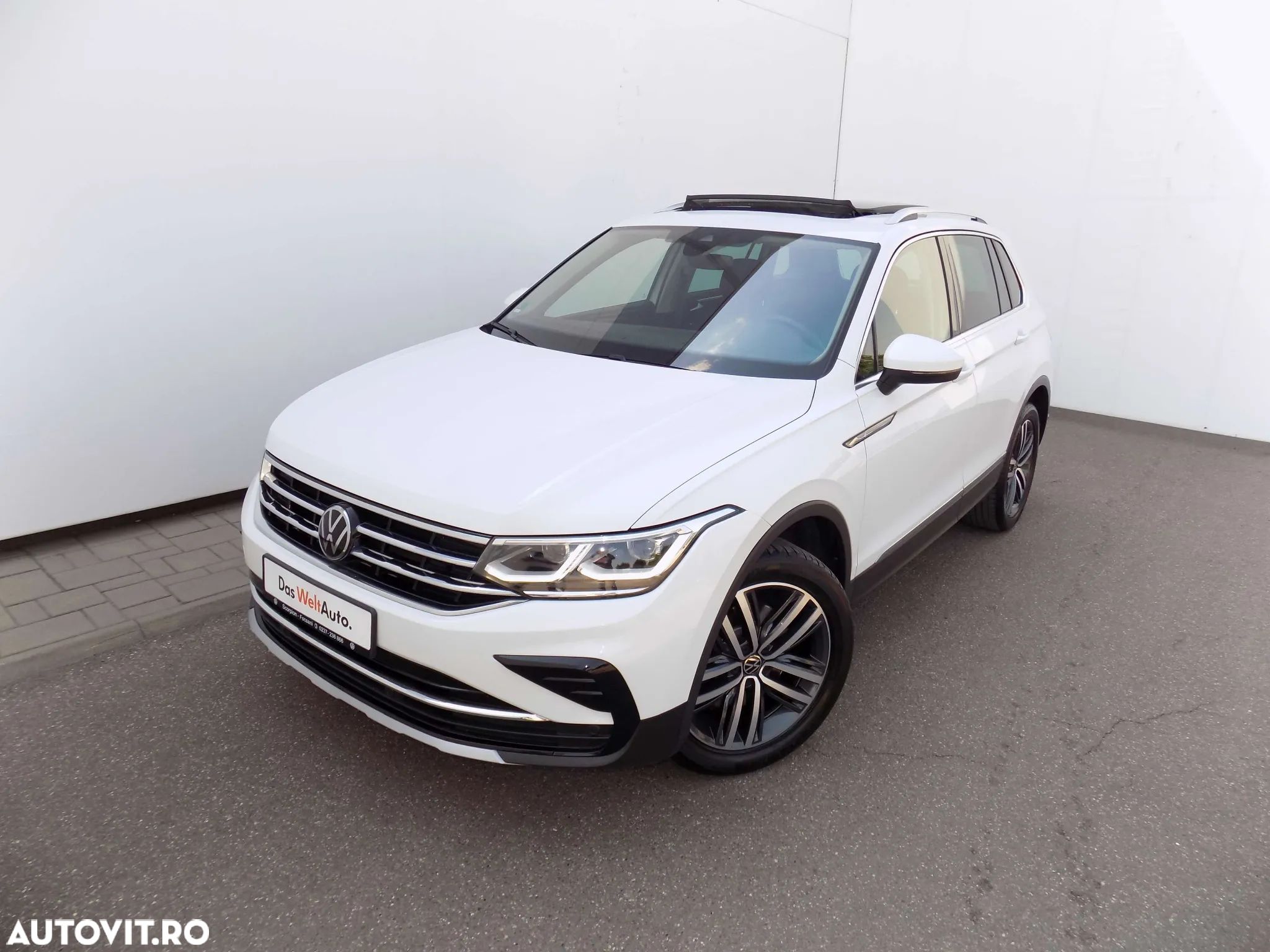 Volkswagen Tiguan 2.0 TDI SCR 4MOTION DSG Elegance - 1