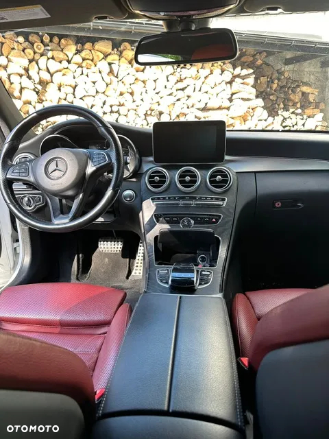 Mercedes-Benz Klasa C 300 Coupe 9G-TRONIC - 8