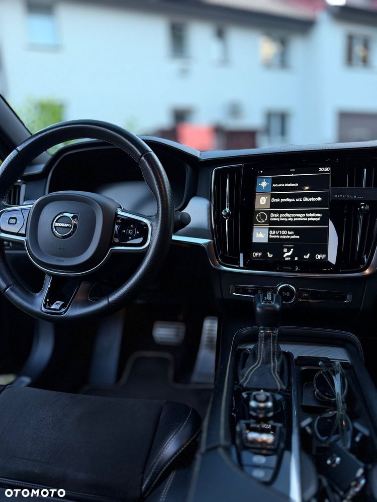Volvo S90 D4 R-Design - 11