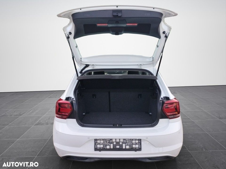 Volkswagen Polo - 17