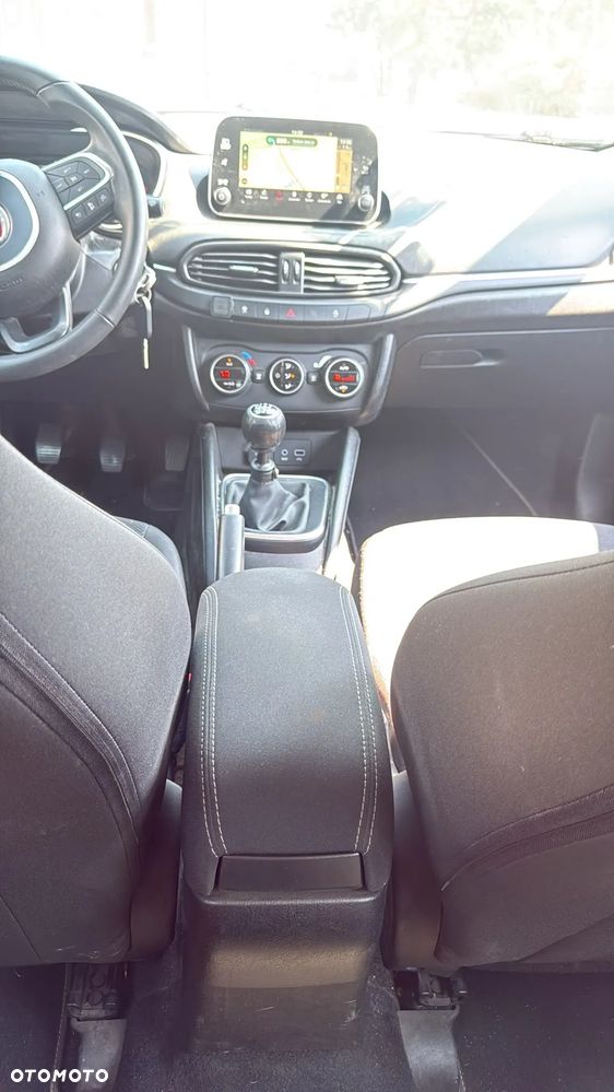 Fiat Tipo 1.6 MultiJet Sport - 30