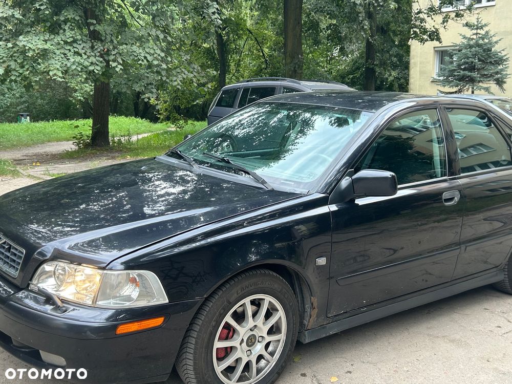 Volvo S40 1.8 - 23
