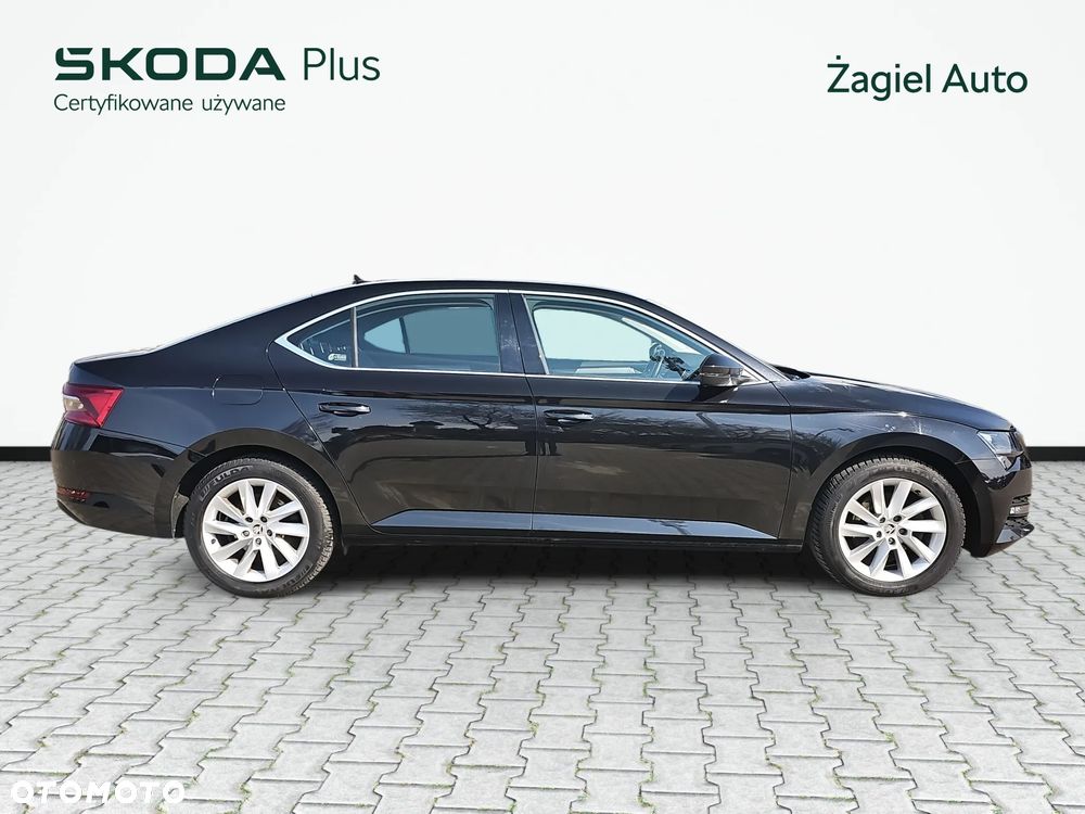 Skoda Superb 2.0 TDI SCR Ambition DSG - 6