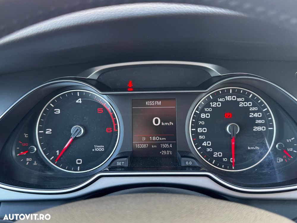 Audi A4 Limuzina 2.0 TDI Design - 5