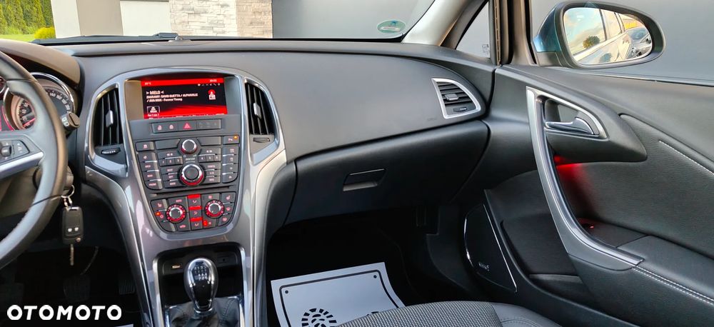 Opel Astra 1.4 Turbo Exklusiv - 21