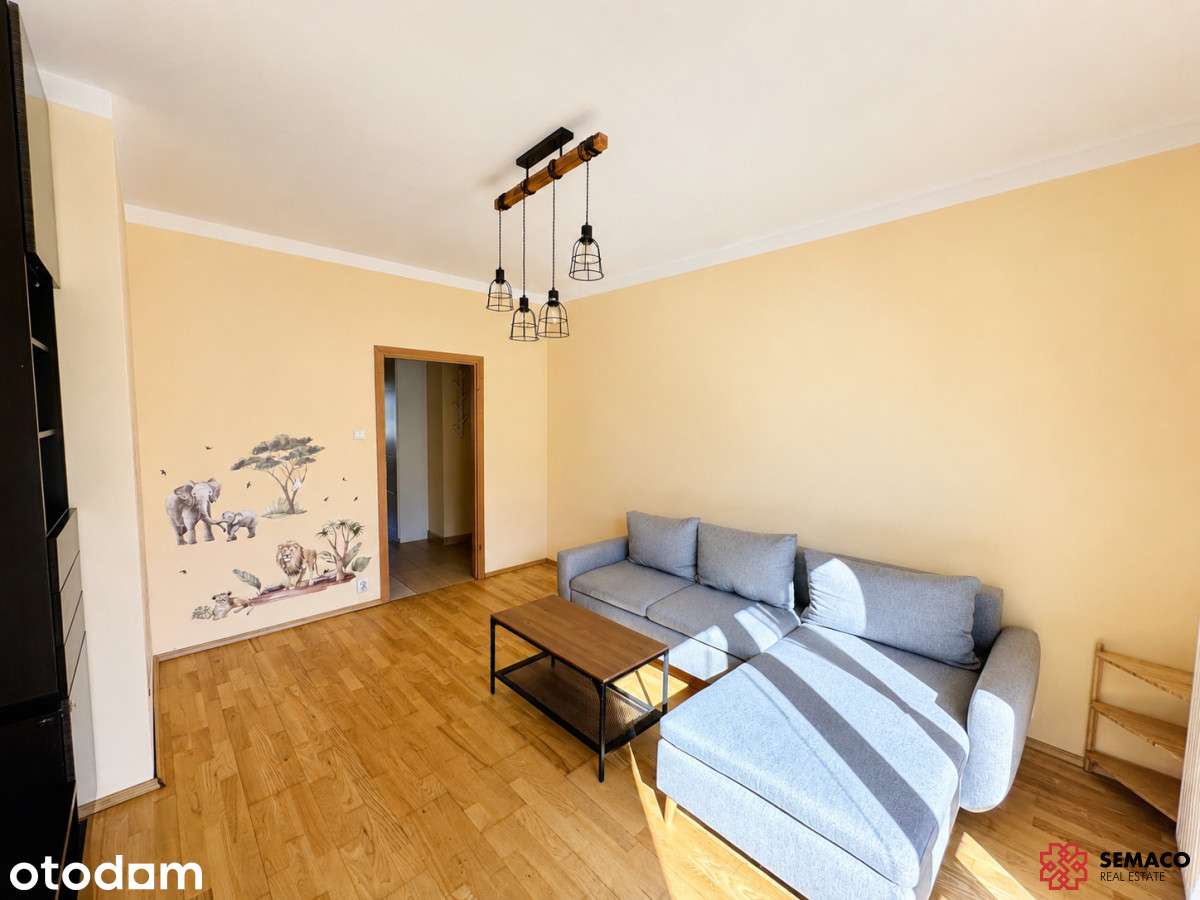 Osobna kuchnia/2 miejsca postojowe/komórka/balkon