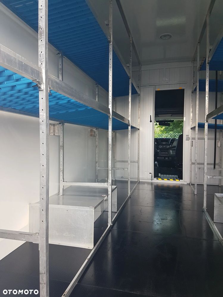Iveco DAILY KONTENER NISKOPODŁOGOWY 4,43x2,23x2,42 SKLEP FOODTRUCK BAR KLIMA KONIOWÓZ KAMPER - 18