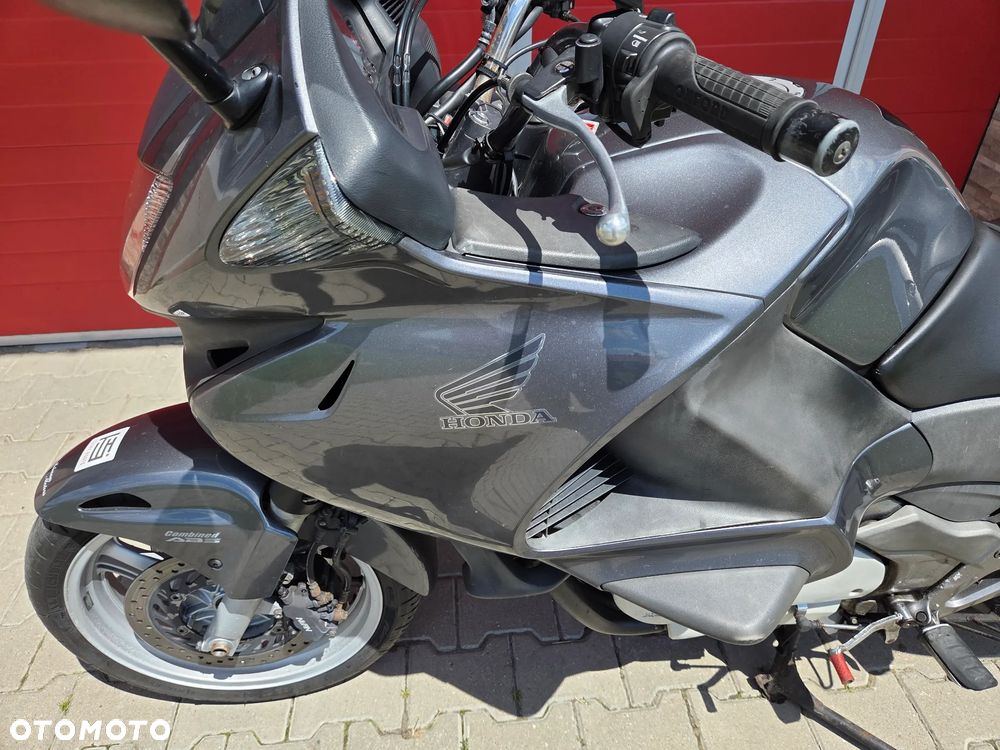 Honda NTV - 10