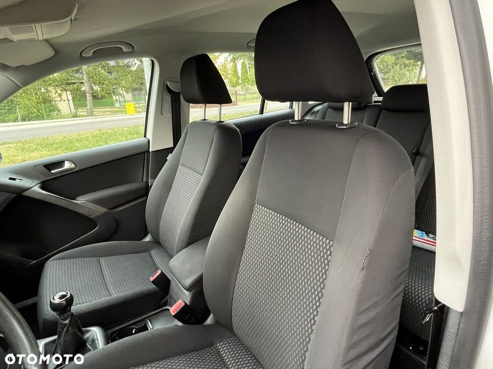 Volkswagen Tiguan - 13