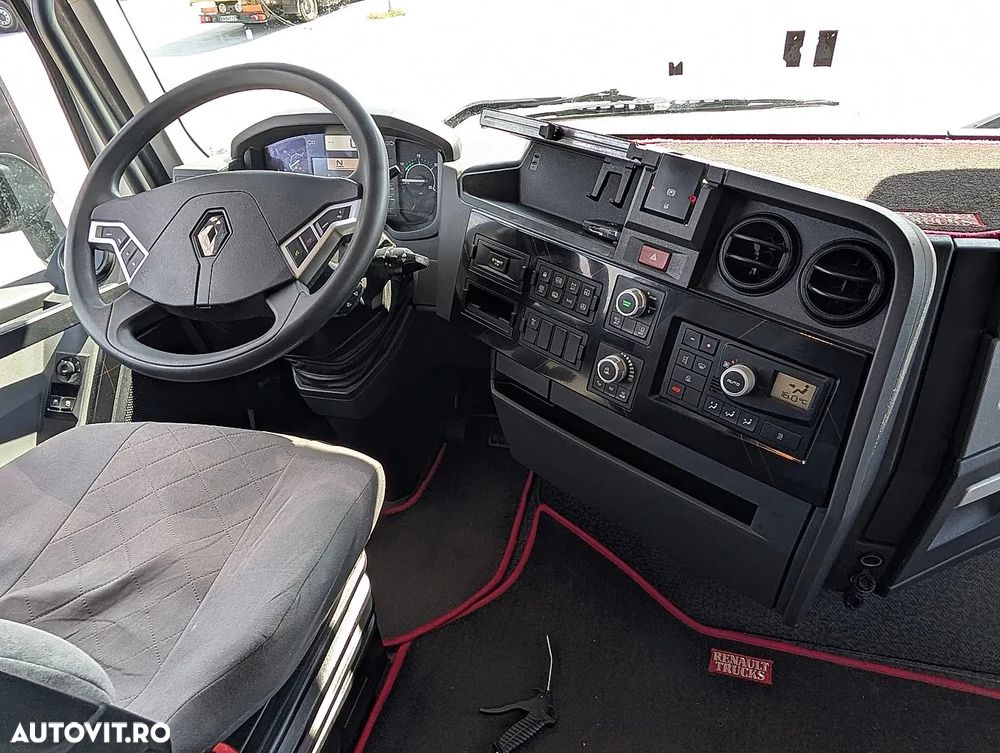 Renault T 480 - 26