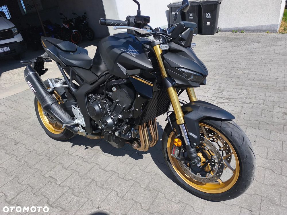Honda CB - 4