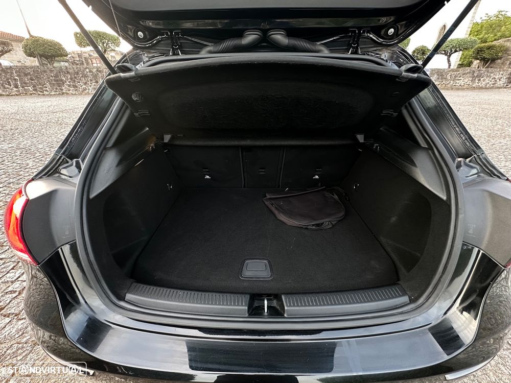 Mercedes-Benz A 250 e 8G-DCT Progressive Advanced - 33