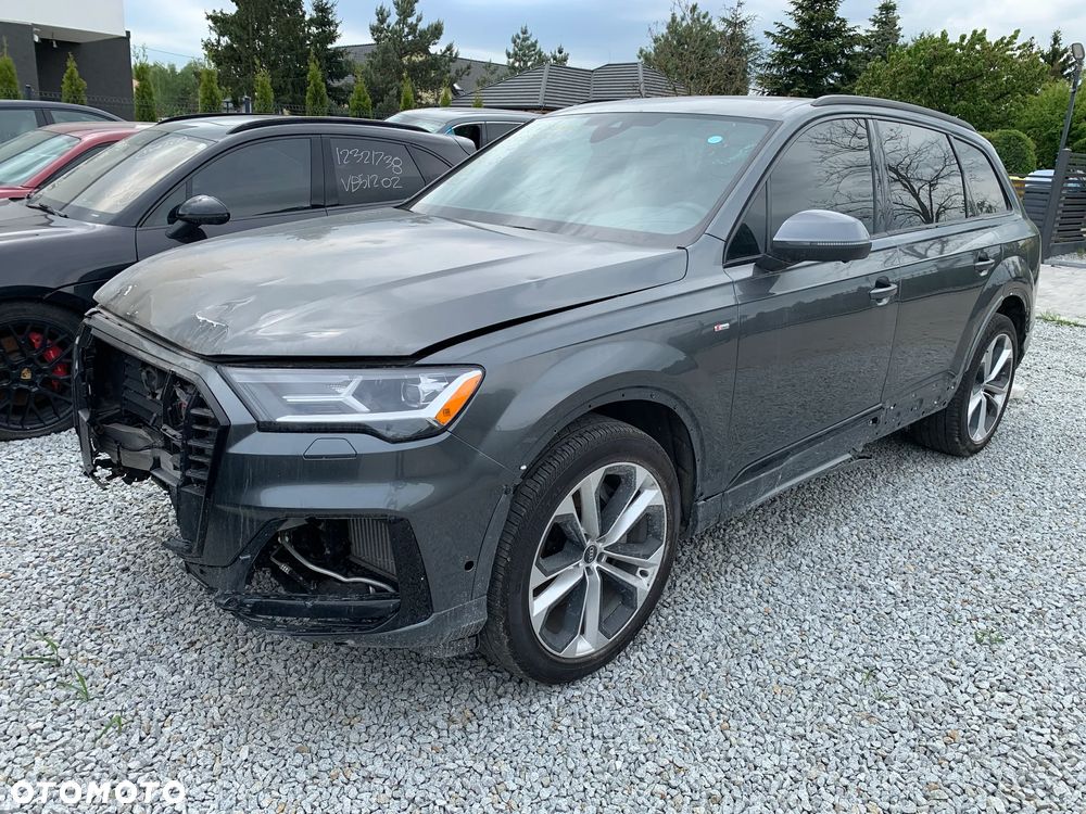 Audi Q7 - 2
