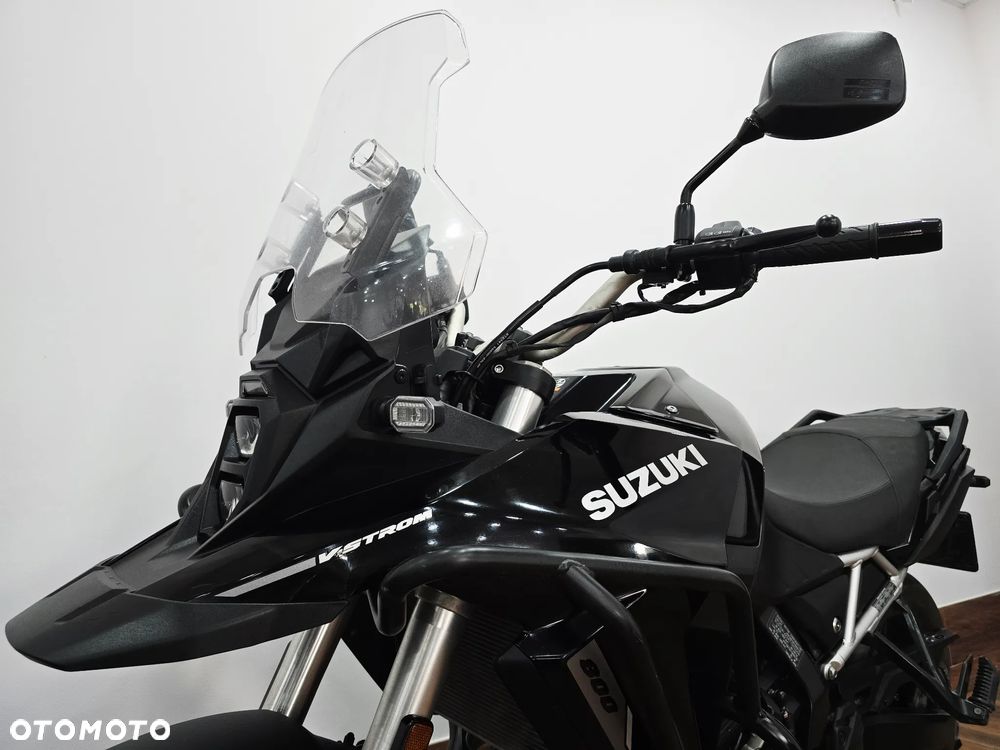 Suzuki DL - 19