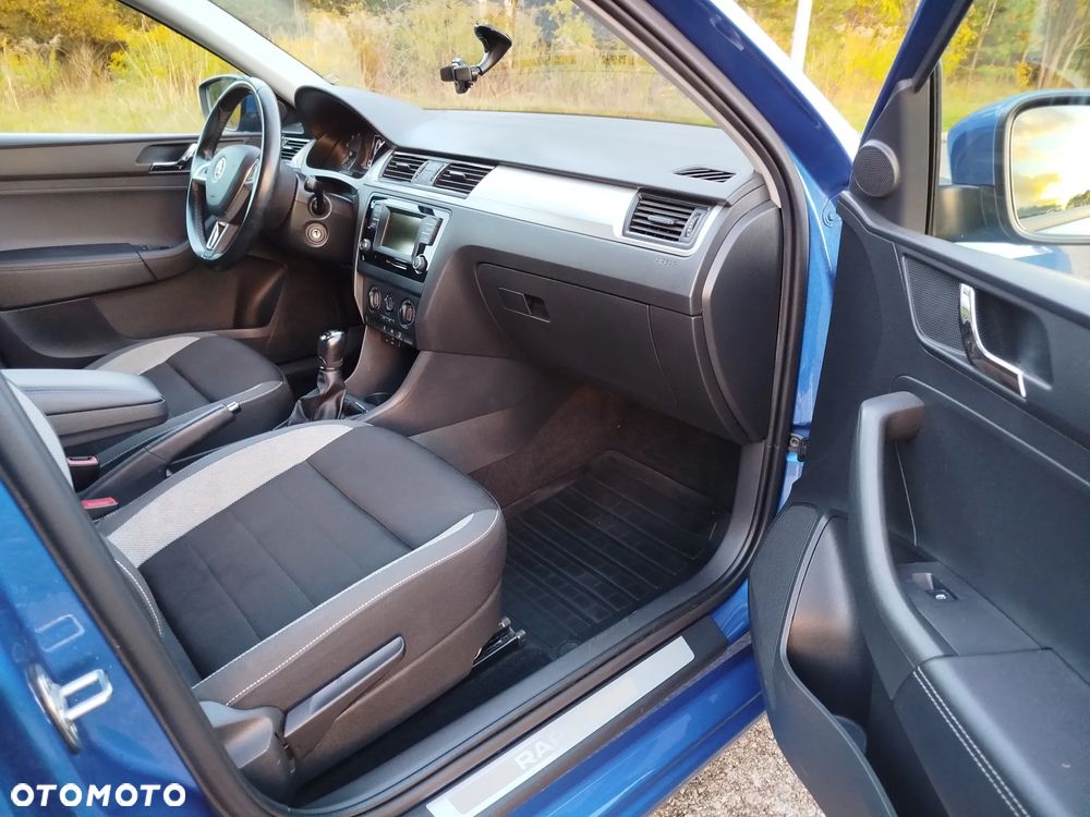 Skoda RAPID 1.2 TSI Ambition - 8