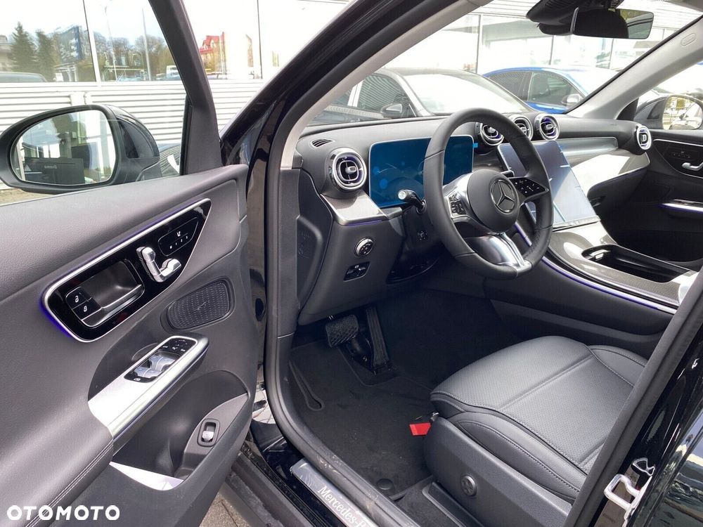 Mercedes-Benz GLC - 9