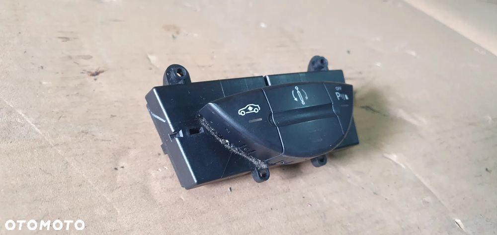 Przełącznik włącznik Parktronica PDC zawieszenia Airmatic Mercedes E-Klasa W211 2118217058 - 3