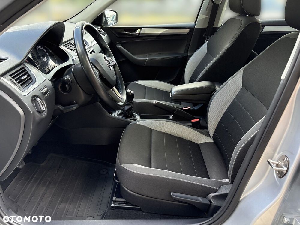 Skoda RAPID Spb 1.0 TSI Ambition - 11