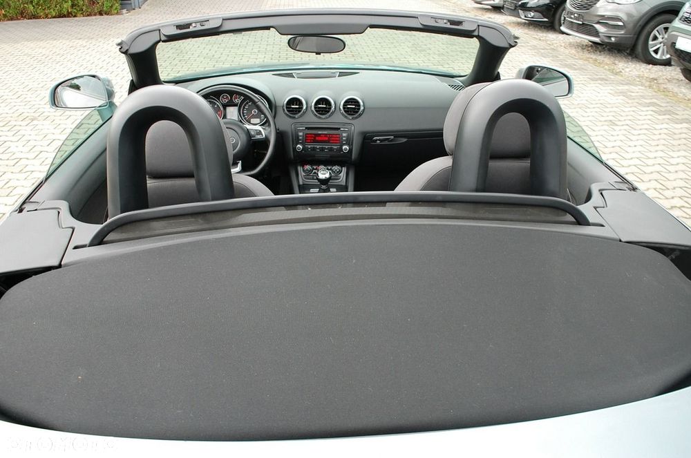 Audi TT Roadster - 6