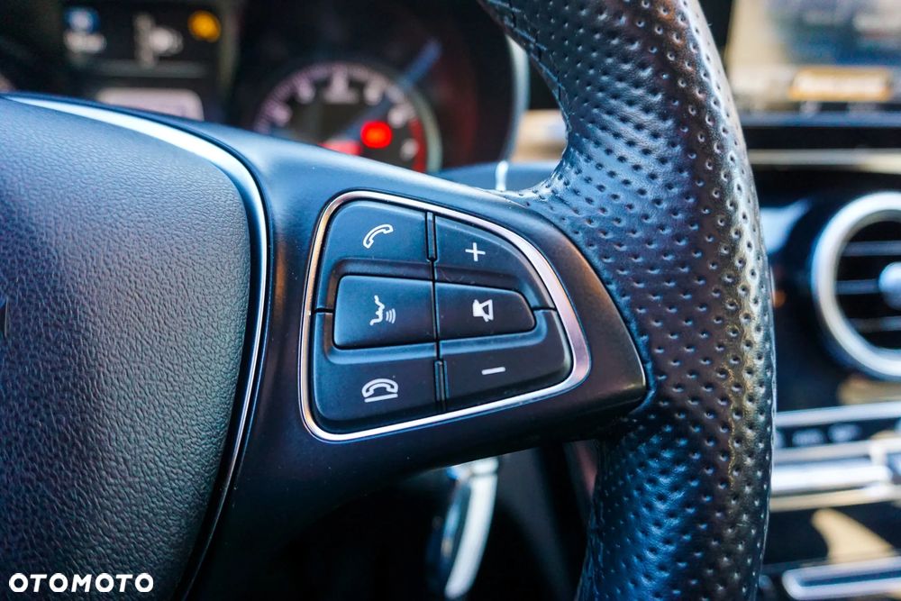 Mercedes-Benz Klasa C 180 7G-TRONIC Avantgarde - 28