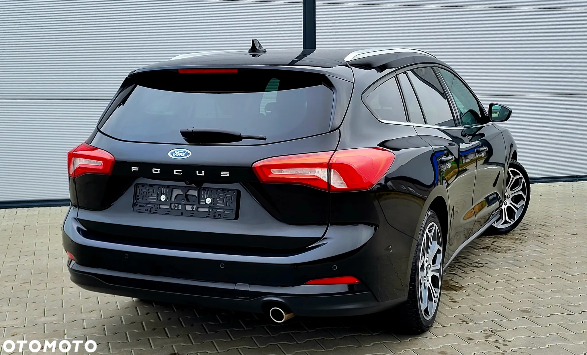 Ford Focus 1.0 EcoBoost Titanium Business - 20