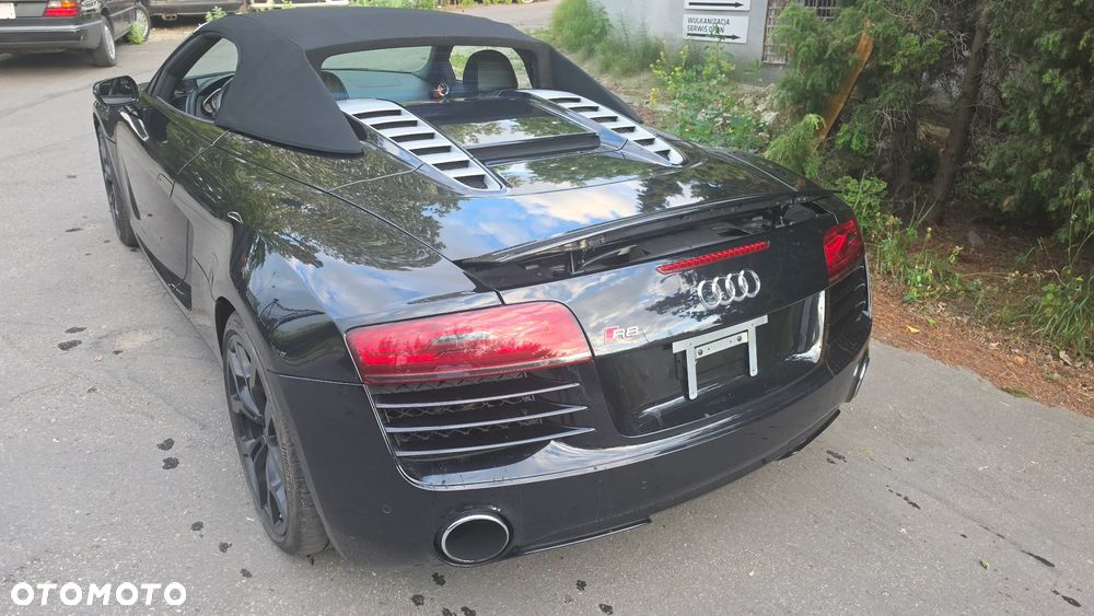 Audi R8 Spyder - 3