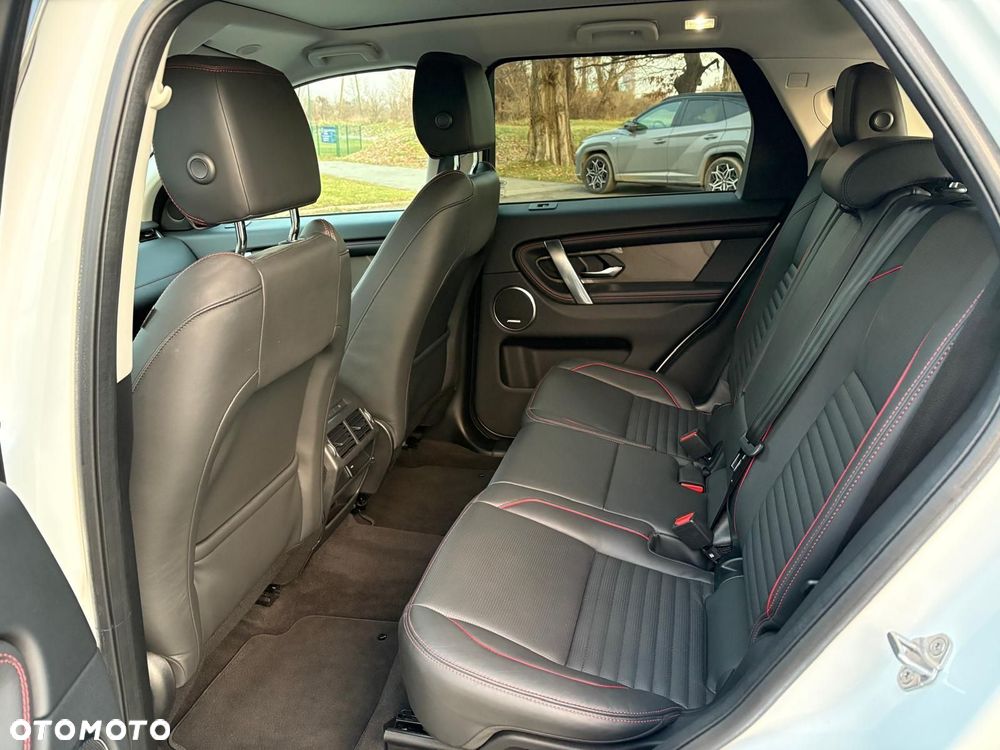 Land Rover Discovery Sport 2.0 D240 R-Dynamic SE - 11