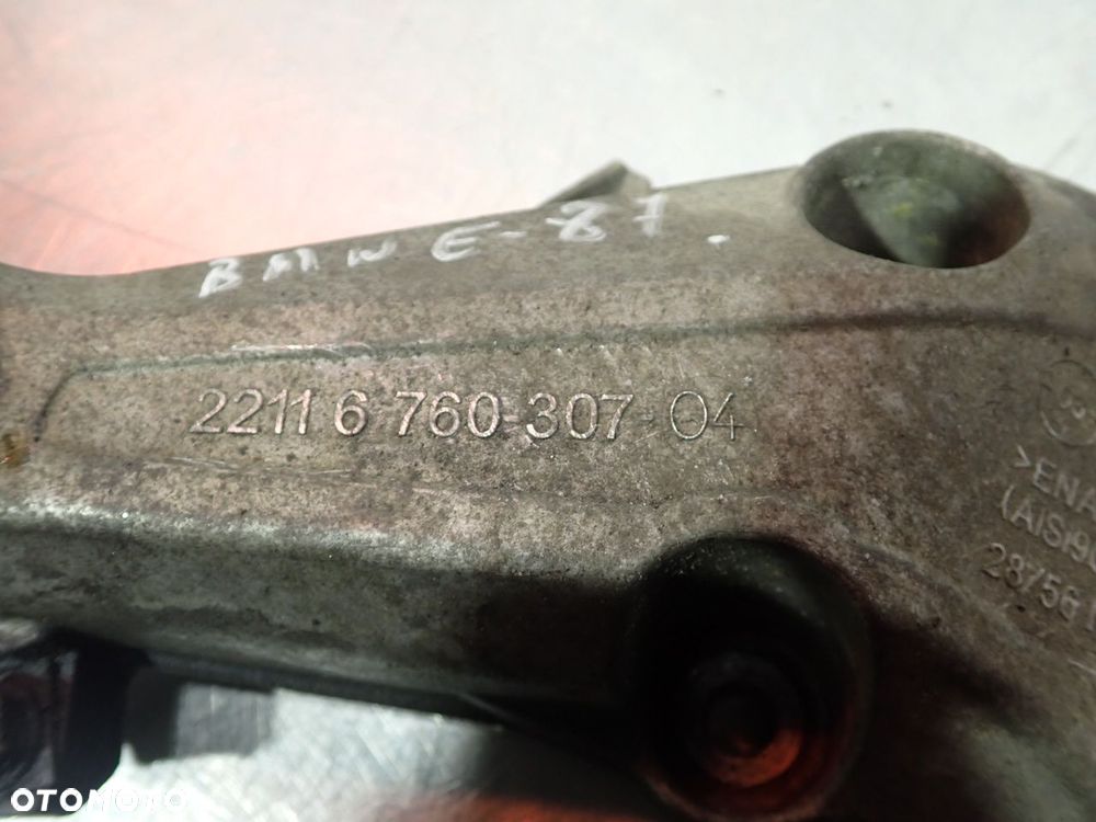 ŁAPA SILNIKA BMW E87 24168110 - 4