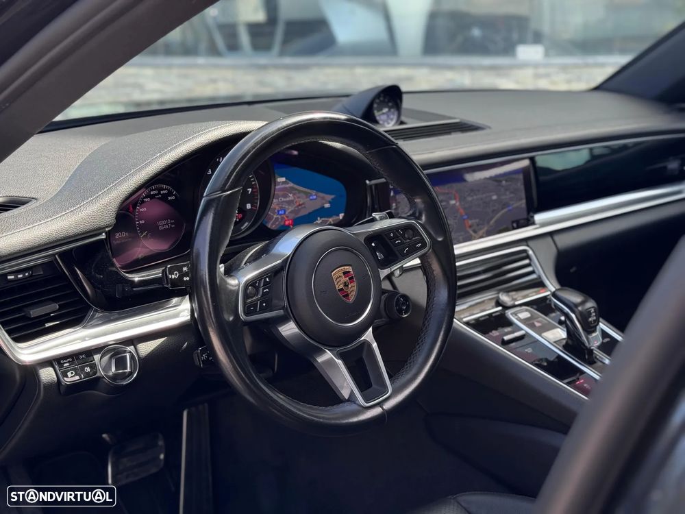 Porsche Panamera - 5
