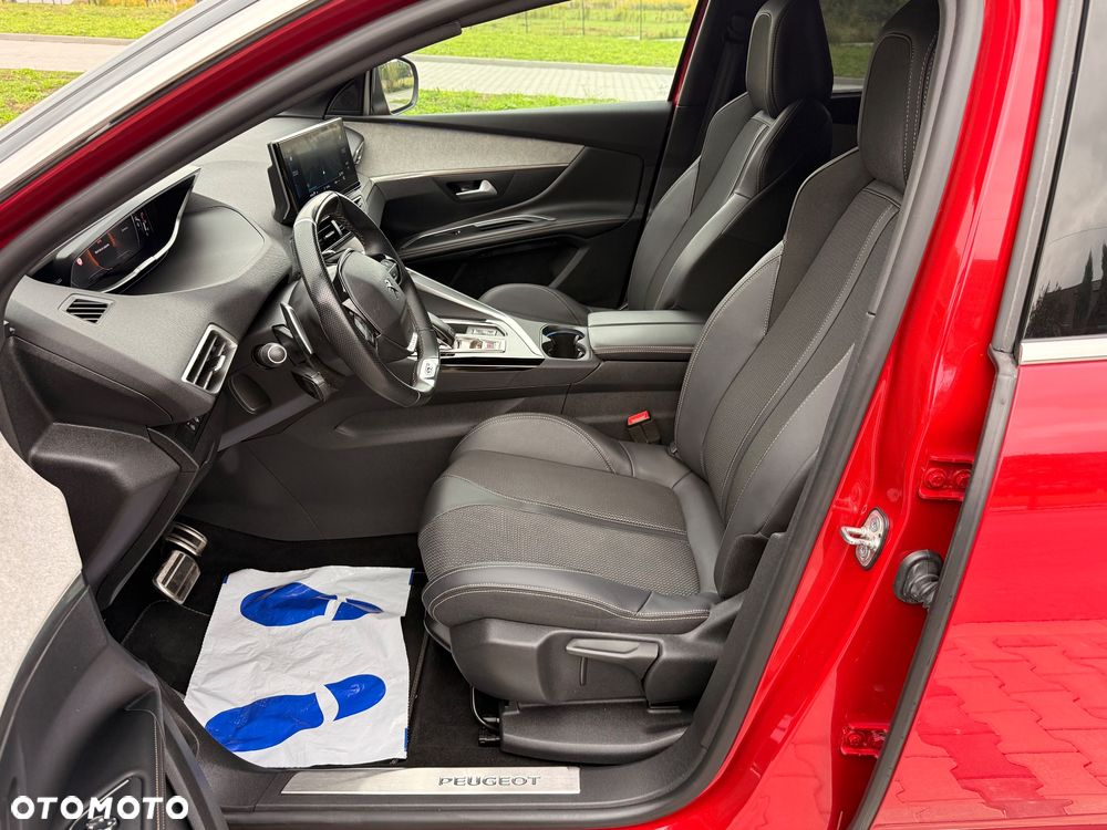 Peugeot 5008 1.6 PureTech GT S&S EAT8 - 22